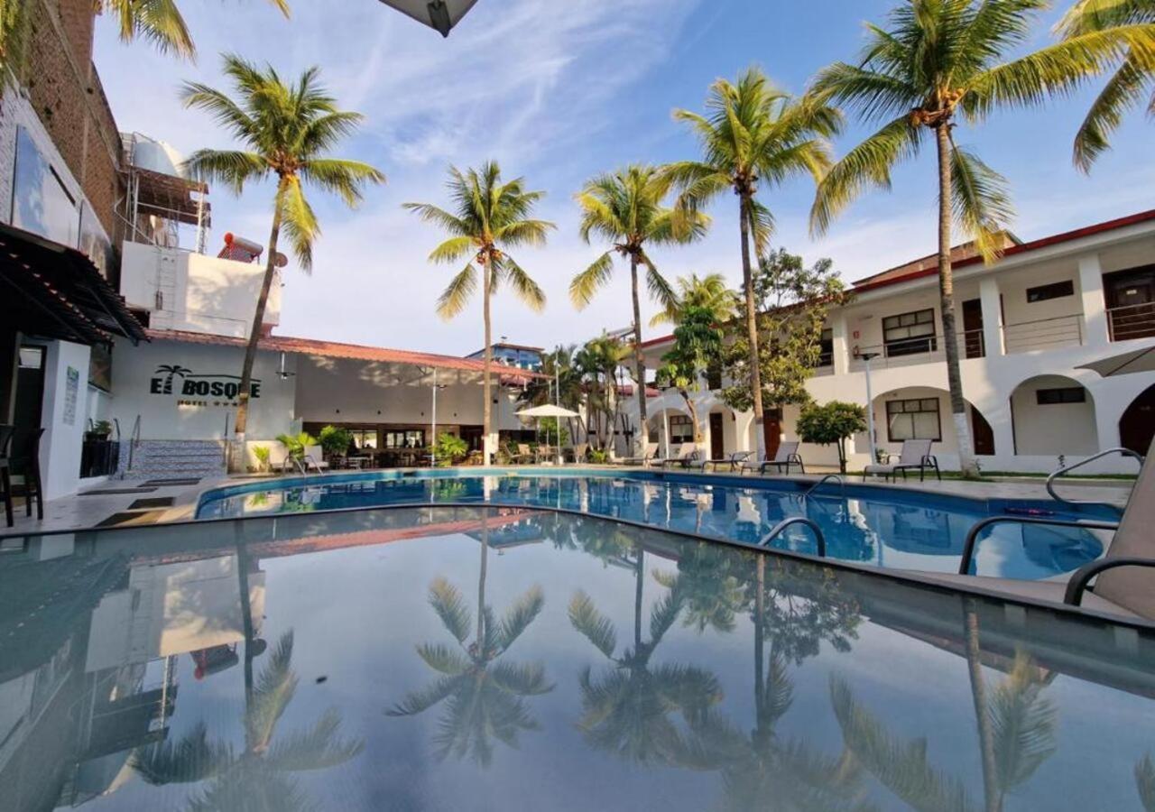 Hotel El Bosque Xaém Exterior foto